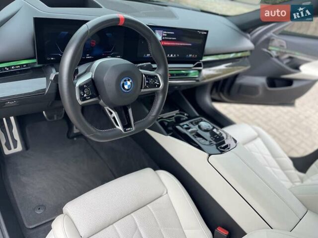 Синий БМВ i5, объемом двигателя 0 л и пробегом 2 тыс. км за 57900 $, фото 18 на Automoto.ua