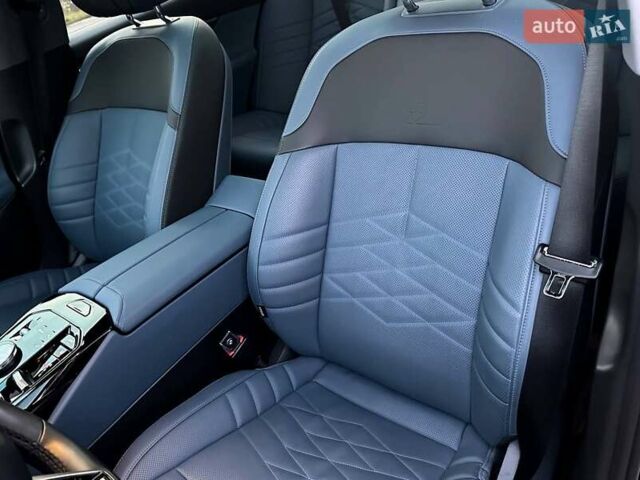 Синій БМВ i5, об'ємом двигуна 0 л та пробігом 4 тис. км за 48999 $, фото 28 на Automoto.ua