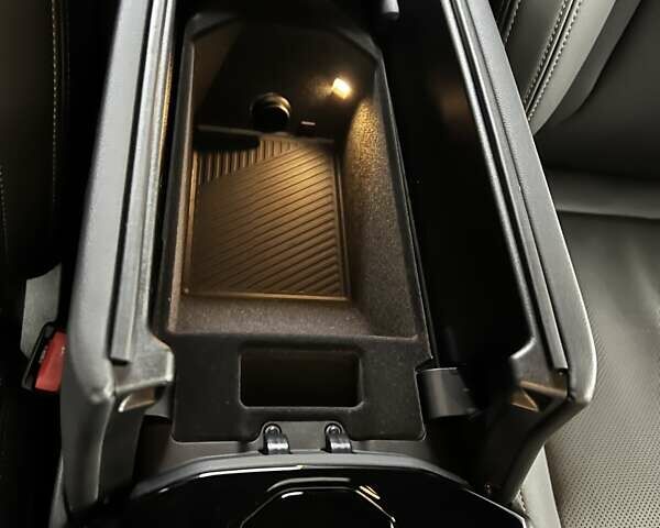 Синій БМВ i5, об'ємом двигуна 0 л та пробігом 23 тис. км за 48900 $, фото 36 на Automoto.ua