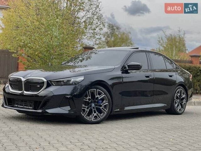 Синий БМВ i5, объемом двигателя 0 л и пробегом 2 тыс. км за 57900 $, фото 2 на Automoto.ua