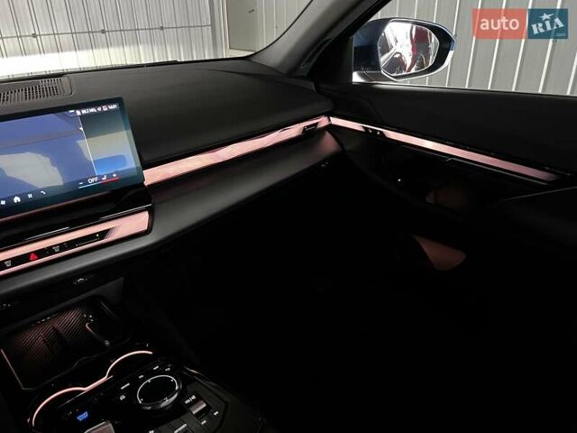 Синій БМВ i5, об'ємом двигуна 0 л та пробігом 23 тис. км за 48900 $, фото 39 на Automoto.ua