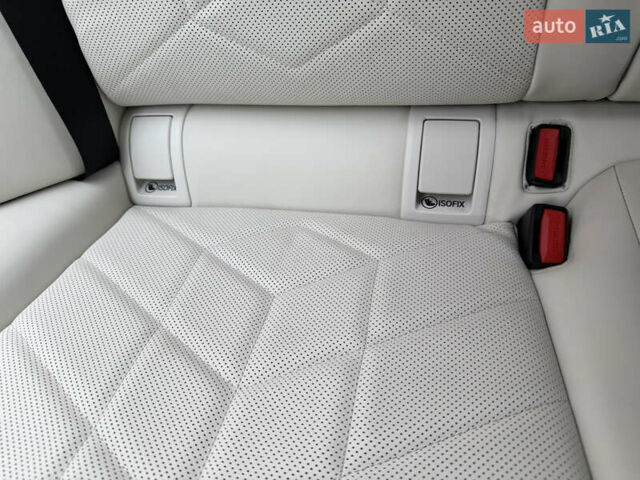 Синий БМВ i5, объемом двигателя 0 л и пробегом 4 тыс. км за 56500 $, фото 43 на Automoto.ua