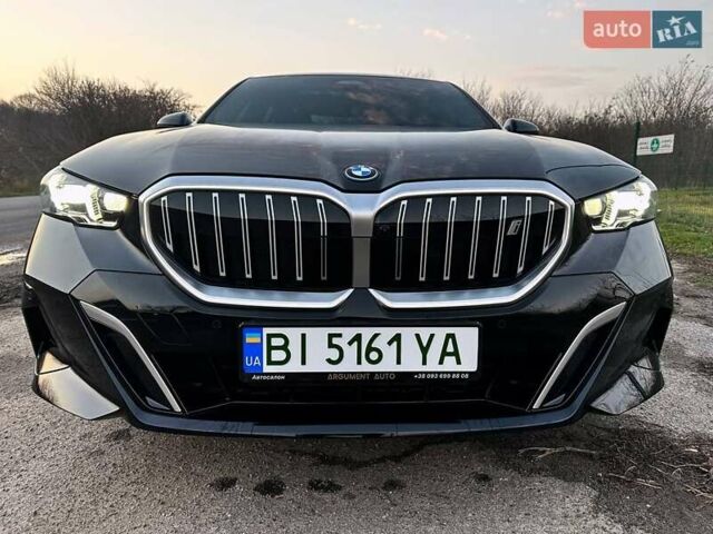 Синій БМВ i5, об'ємом двигуна 0 л та пробігом 4 тис. км за 48999 $, фото 13 на Automoto.ua
