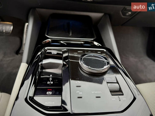 Синий БМВ i5, объемом двигателя 0 л и пробегом 4 тыс. км за 56500 $, фото 39 на Automoto.ua