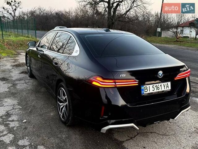 Синій БМВ i5, об'ємом двигуна 0 л та пробігом 4 тис. км за 48999 $, фото 8 на Automoto.ua