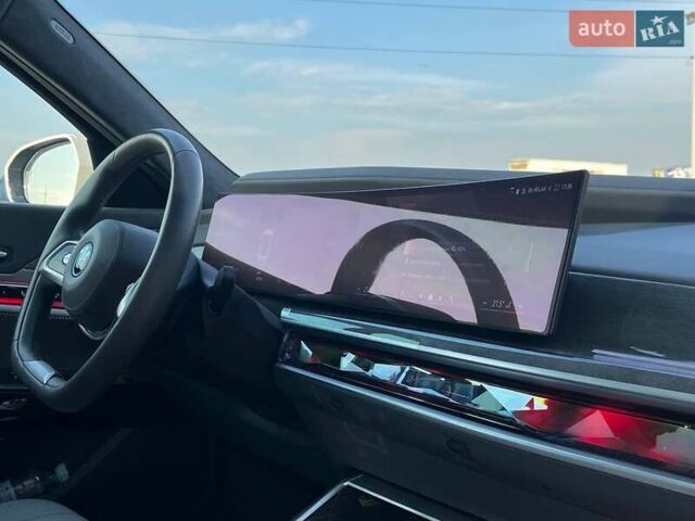 Білий БМВ i7, об'ємом двигуна 0 л та пробігом 41 тис. км за 87890 $, фото 21 на Automoto.ua