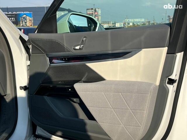 Білий БМВ i7, об'ємом двигуна 0 л та пробігом 41 тис. км за 87890 $, фото 17 на Automoto.ua
