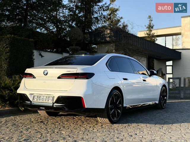 Білий БМВ i7, об'ємом двигуна 0 л та пробігом 42 тис. км за 86900 $, фото 23 на Automoto.ua