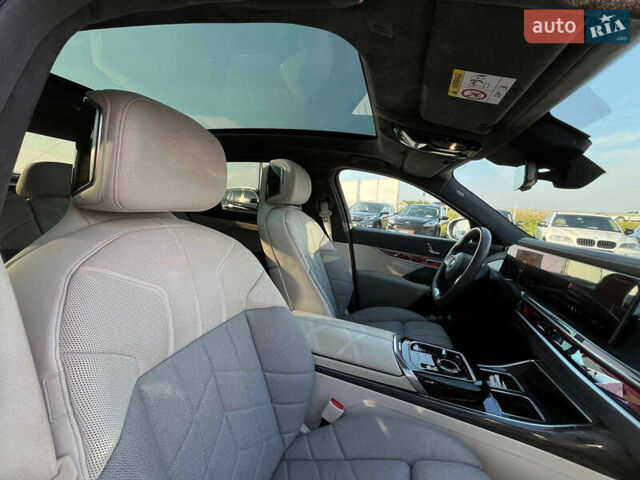 Білий БМВ i7, об'ємом двигуна 0 л та пробігом 41 тис. км за 87890 $, фото 24 на Automoto.ua