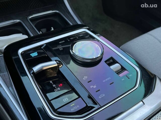 Білий БМВ i7, об'ємом двигуна 0 л та пробігом 41 тис. км за 87890 $, фото 40 на Automoto.ua