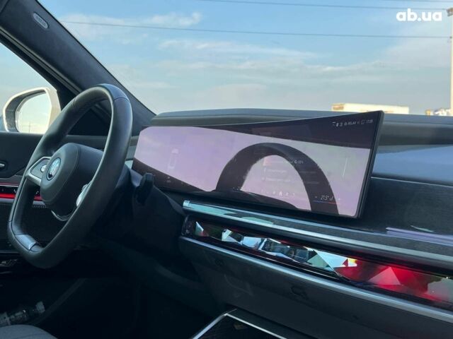 Білий БМВ i7, об'ємом двигуна 0 л та пробігом 41 тис. км за 87890 $, фото 11 на Automoto.ua