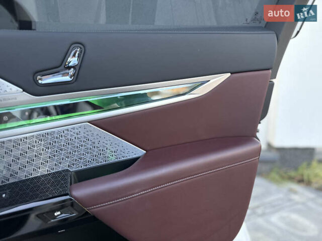 Білий БМВ i7, об'ємом двигуна 0 л та пробігом 42 тис. км за 86900 $, фото 79 на Automoto.ua