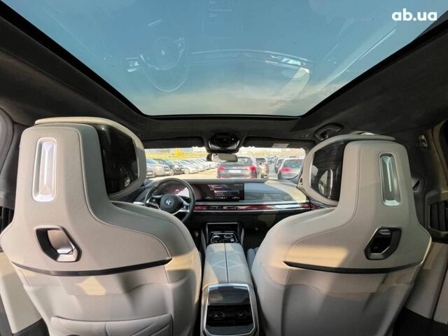 Білий БМВ i7, об'ємом двигуна 0 л та пробігом 41 тис. км за 87890 $, фото 27 на Automoto.ua