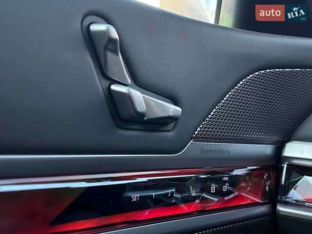 Білий БМВ i7, об'ємом двигуна 0 л та пробігом 41 тис. км за 87890 $, фото 44 на Automoto.ua