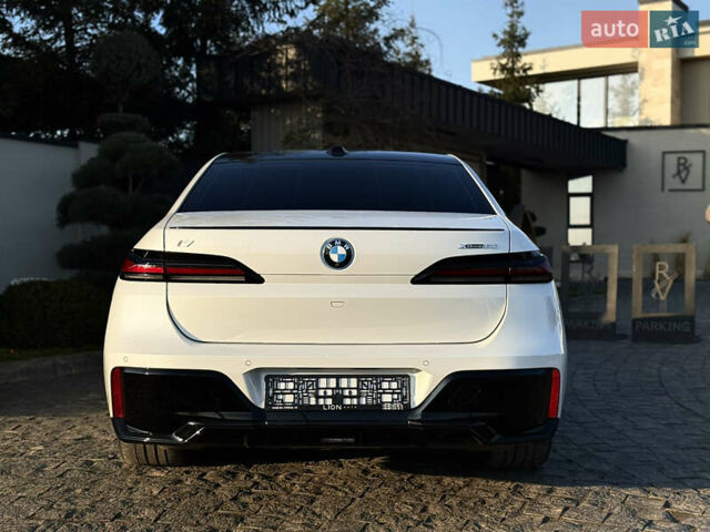 Білий БМВ i7, об'ємом двигуна 0 л та пробігом 42 тис. км за 86900 $, фото 20 на Automoto.ua