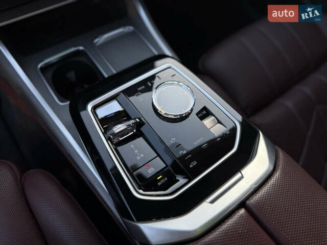 Білий БМВ i7, об'ємом двигуна 0 л та пробігом 42 тис. км за 86900 $, фото 42 на Automoto.ua