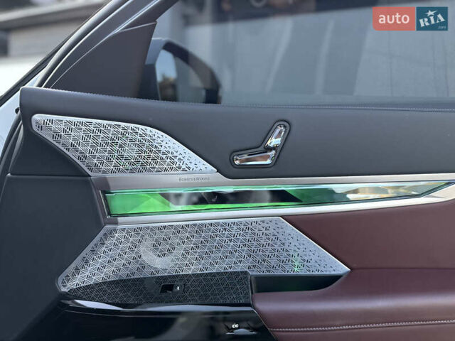 Білий БМВ i7, об'ємом двигуна 0 л та пробігом 42 тис. км за 86900 $, фото 80 на Automoto.ua