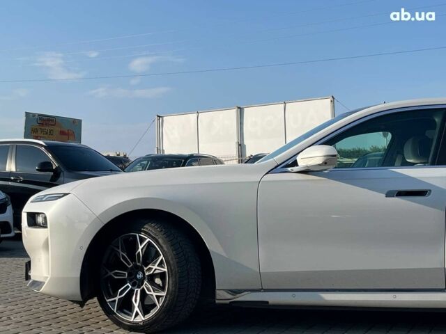 Білий БМВ i7, об'ємом двигуна 0 л та пробігом 41 тис. км за 87890 $, фото 53 на Automoto.ua