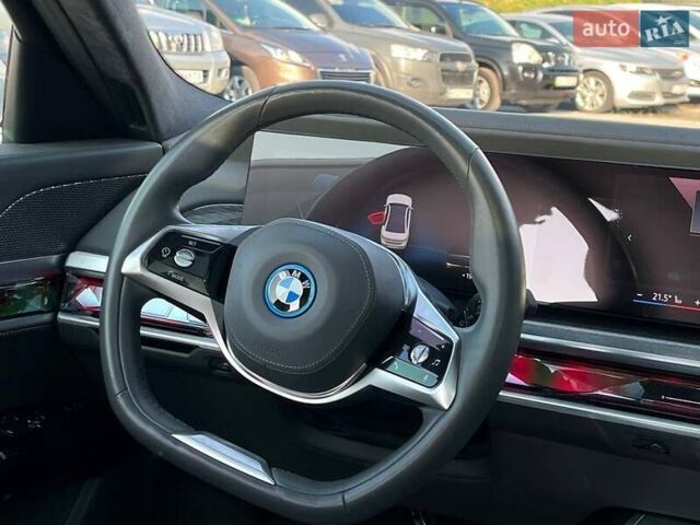 Білий БМВ i7, об'ємом двигуна 0 л та пробігом 41 тис. км за 87890 $, фото 35 на Automoto.ua