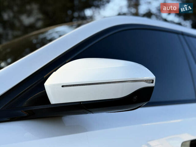 Білий БМВ i7, об'ємом двигуна 0 л та пробігом 42 тис. км за 86900 $, фото 13 на Automoto.ua