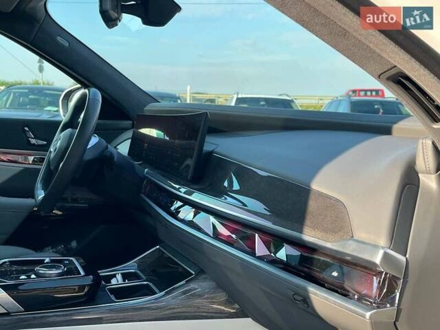 Білий БМВ i7, об'ємом двигуна 0 л та пробігом 41 тис. км за 87890 $, фото 20 на Automoto.ua