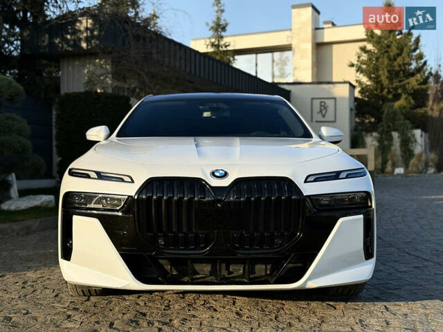 Білий БМВ i7, об'ємом двигуна 0 л та пробігом 42 тис. км за 86900 $, фото 2 на Automoto.ua