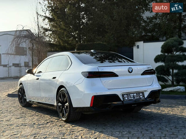 Білий БМВ i7, об'ємом двигуна 0 л та пробігом 42 тис. км за 86900 $, фото 18 на Automoto.ua