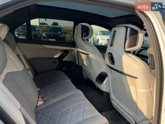 Білий БМВ i7, об'ємом двигуна 0 л та пробігом 41 тис. км за 87890 $, фото 28 на Automoto.ua