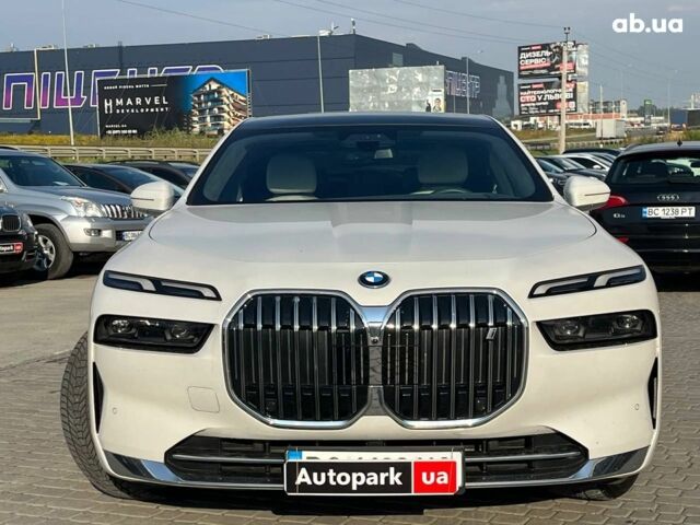 Білий БМВ i7, об'ємом двигуна 0 л та пробігом 41 тис. км за 87890 $, фото 6 на Automoto.ua