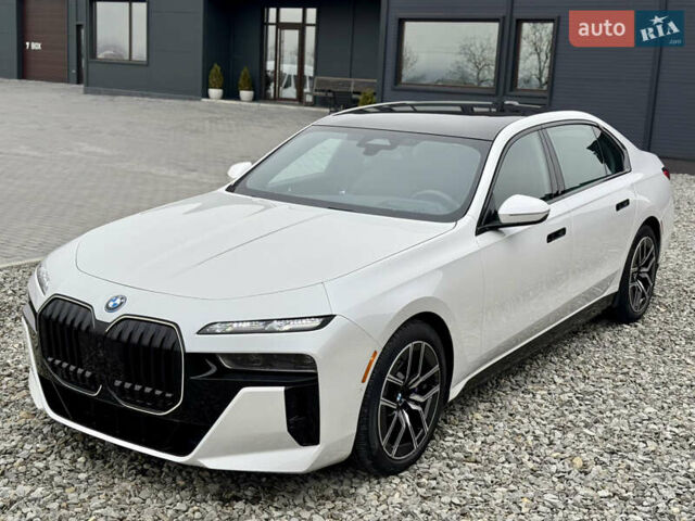 Білий БМВ i7, об'ємом двигуна 0 л та пробігом 12 тис. км за 95500 $, фото 4 на Automoto.ua