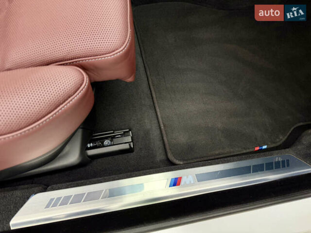 Білий БМВ i7, об'ємом двигуна 0 л та пробігом 12 тис. км за 95500 $, фото 14 на Automoto.ua