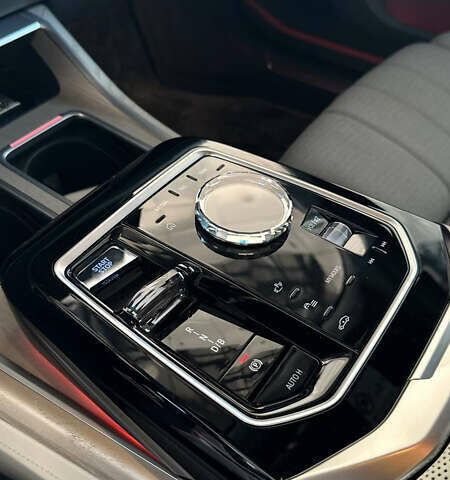 Бежевый БМВ i7, объемом двигателя 0 л и пробегом 39 тыс. км за 104623 $, фото 20 на Automoto.ua
