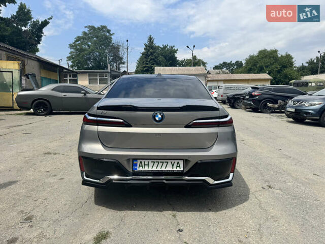 Бежевый БМВ i7, объемом двигателя 0 л и пробегом 39 тыс. км за 104623 $, фото 1 на Automoto.ua