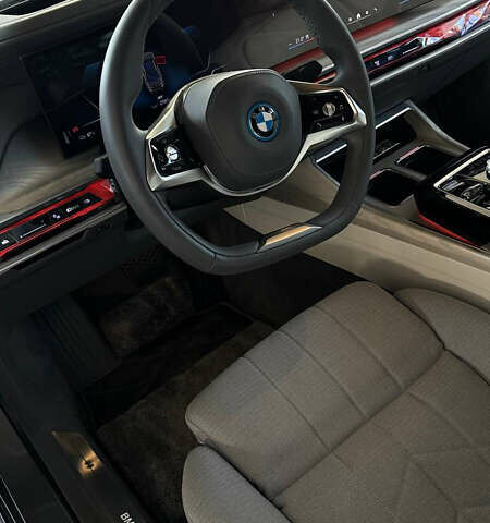 Бежевый БМВ i7, объемом двигателя 0 л и пробегом 39 тыс. км за 104623 $, фото 18 на Automoto.ua