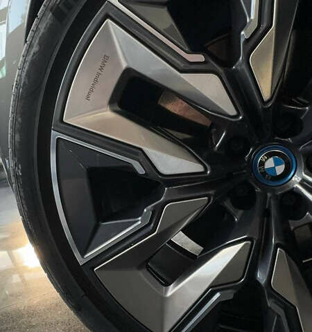 Бежевый БМВ i7, объемом двигателя 0 л и пробегом 39 тыс. км за 104623 $, фото 10 на Automoto.ua