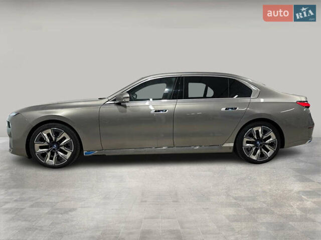 Бежевый БМВ i7, объемом двигателя 0 л и пробегом 39 тыс. км за 104623 $, фото 33 на Automoto.ua