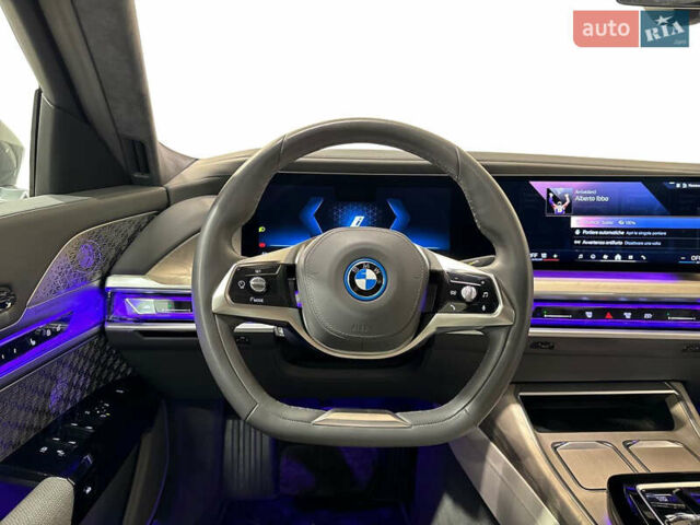 Бежевый БМВ i7, объемом двигателя 0 л и пробегом 39 тыс. км за 104623 $, фото 35 на Automoto.ua