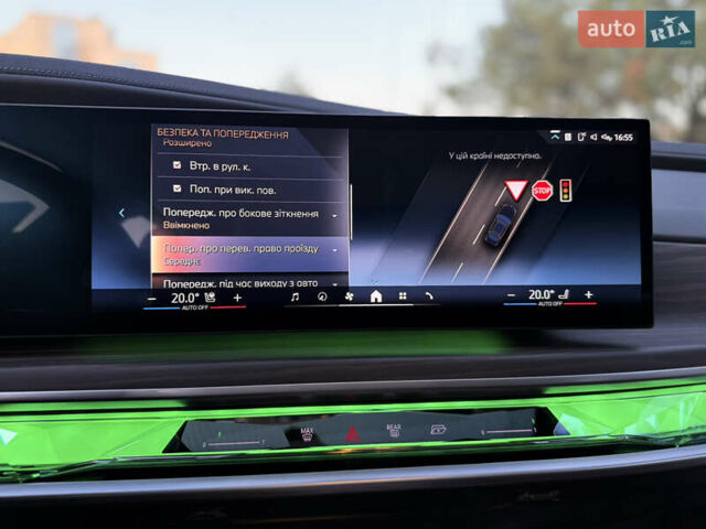 Черный БМВ i7, объемом двигателя 0 л и пробегом 36 тыс. км за 107000 $, фото 61 на Automoto.ua