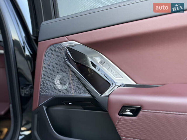 Черный БМВ i7, объемом двигателя 0 л и пробегом 36 тыс. км за 107000 $, фото 90 на Automoto.ua