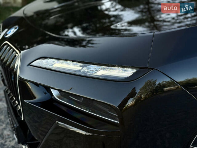 Черный БМВ i7, объемом двигателя 0 л и пробегом 36 тыс. км за 107000 $, фото 7 на Automoto.ua