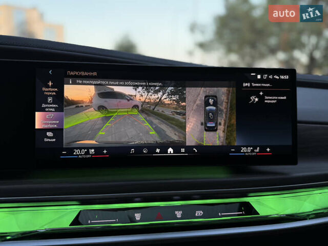 Черный БМВ i7, объемом двигателя 0 л и пробегом 36 тыс. км за 107000 $, фото 48 на Automoto.ua