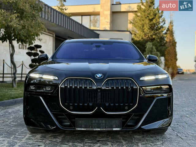 Черный БМВ i7, объемом двигателя 0 л и пробегом 36 тыс. км за 107000 $, фото 2 на Automoto.ua