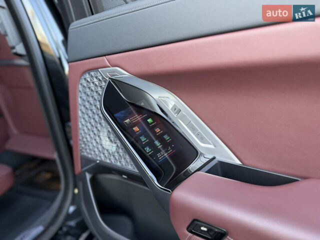 Черный БМВ i7, объемом двигателя 0 л и пробегом 36 тыс. км за 107000 $, фото 92 на Automoto.ua