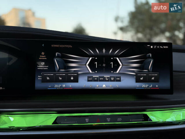 Черный БМВ i7, объемом двигателя 0 л и пробегом 36 тыс. км за 107000 $, фото 50 на Automoto.ua