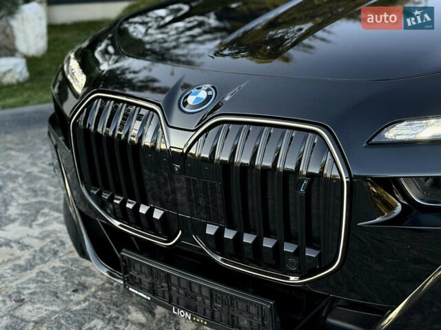 Черный БМВ i7, объемом двигателя 0 л и пробегом 36 тыс. км за 107000 $, фото 5 на Automoto.ua