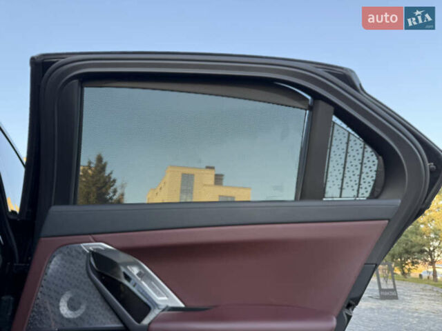 Черный БМВ i7, объемом двигателя 0 л и пробегом 36 тыс. км за 107000 $, фото 89 на Automoto.ua