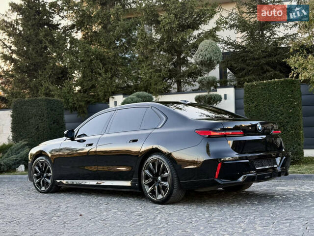 Черный БМВ i7, объемом двигателя 0 л и пробегом 36 тыс. км за 107000 $, фото 17 на Automoto.ua