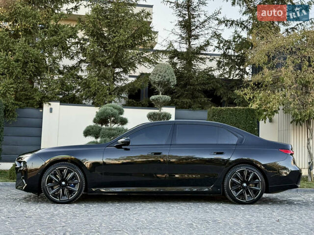 Черный БМВ i7, объемом двигателя 0 л и пробегом 36 тыс. км за 107000 $, фото 11 на Automoto.ua