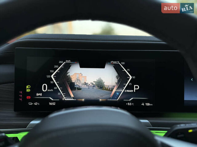 Черный БМВ i7, объемом двигателя 0 л и пробегом 36 тыс. км за 107000 $, фото 43 на Automoto.ua