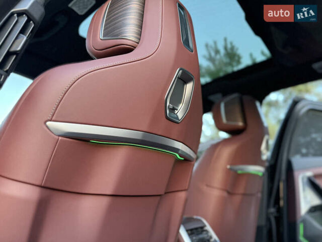 Черный БМВ i7, объемом двигателя 0 л и пробегом 36 тыс. км за 107000 $, фото 75 на Automoto.ua